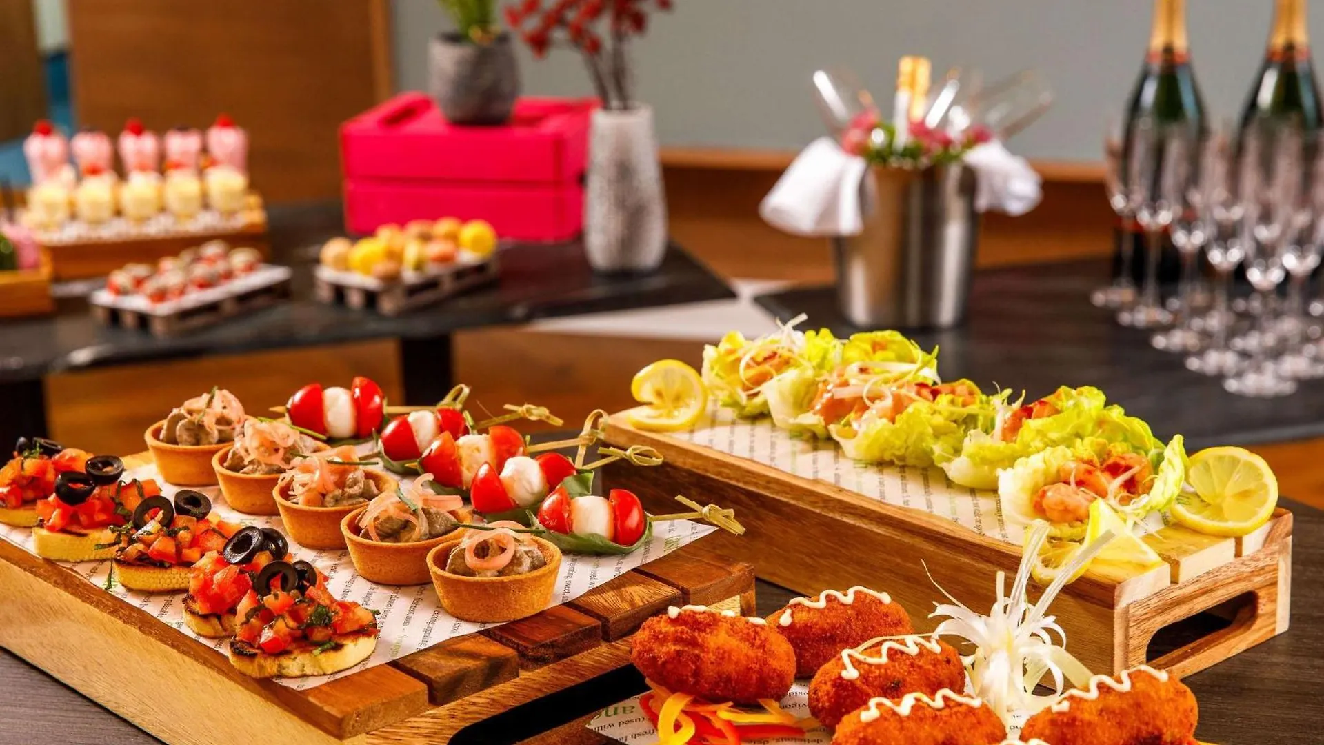 Novotel London Greenwich 4*,